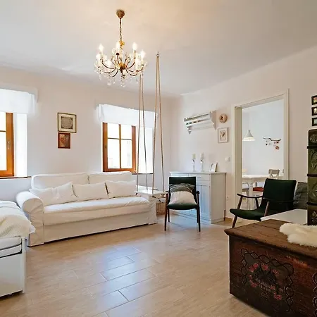 Pr'mruzo Apartmaji * 博希尼