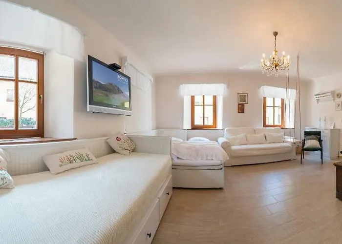 Apartament Pr'mruzo Apartmaji