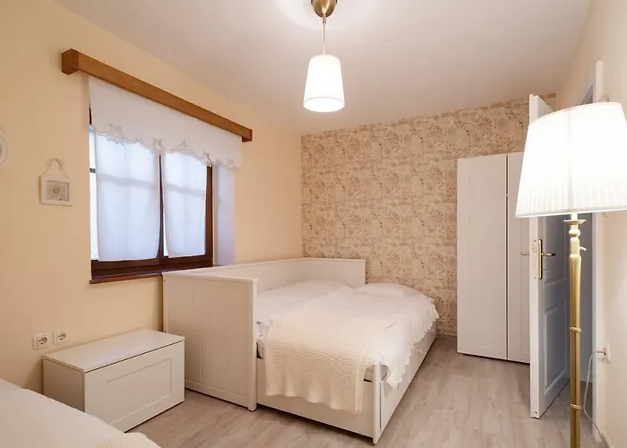 Pr'mruzo Apartmaji Apartament